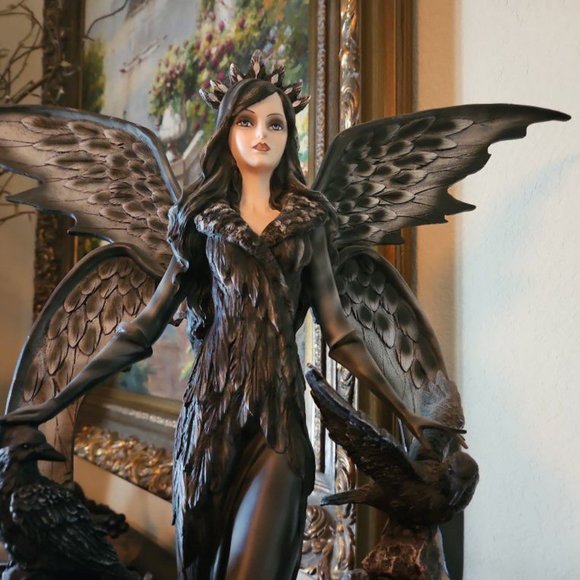 Gothic Dark Angel Queen with Raven See More by Trinx.Very Detailed 22.5'' H X 8D - Picture 3 of 10